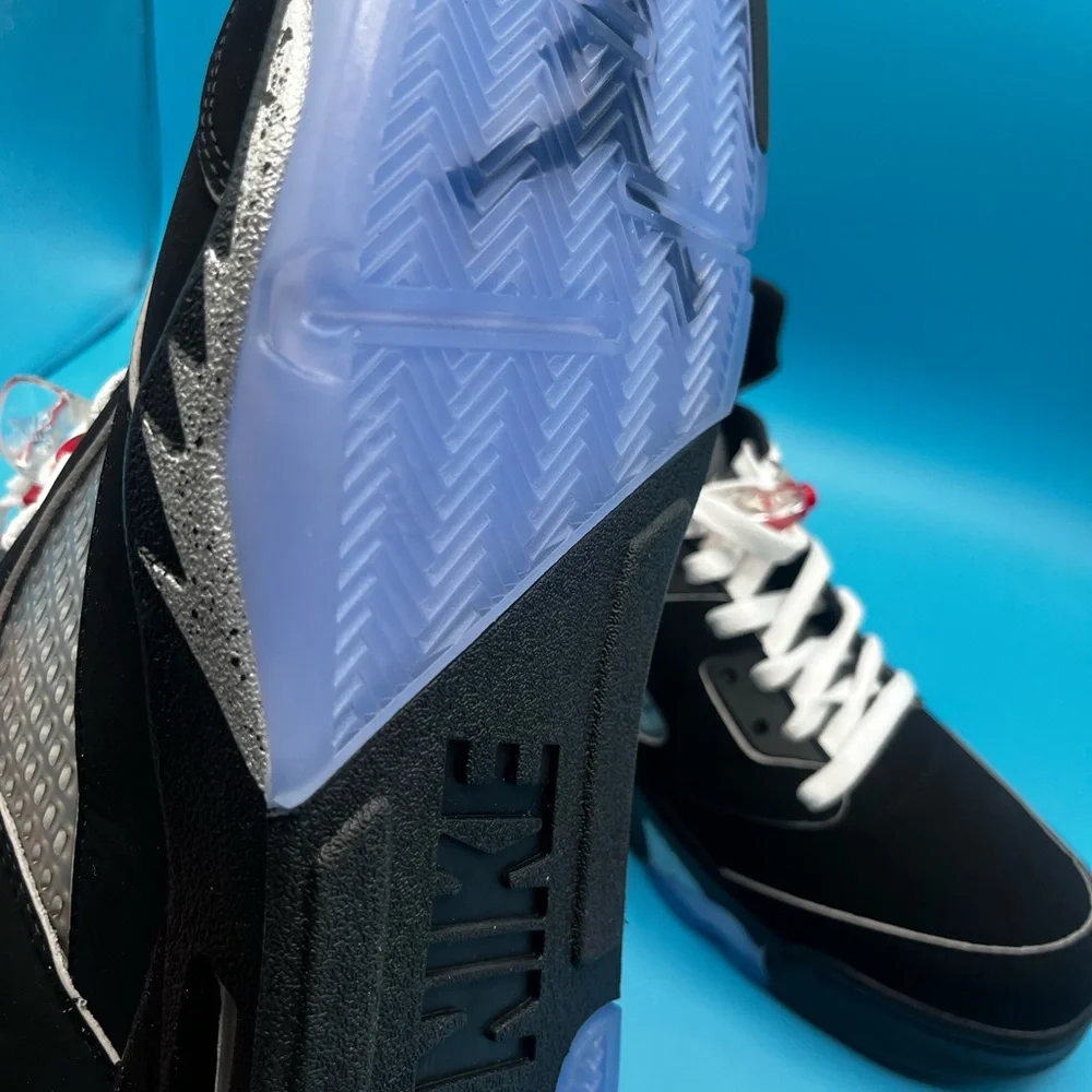Jordan 5 Retro OG - Picture 5 of 8